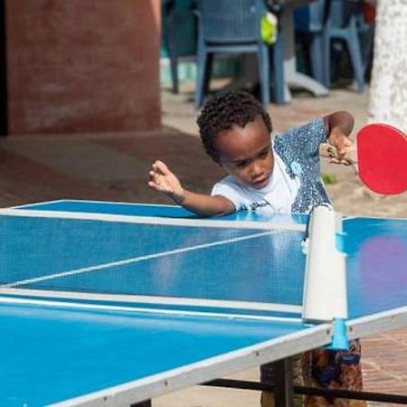 فندق Ngor Diarama داكاغْ المظهر الخارجي الصورة